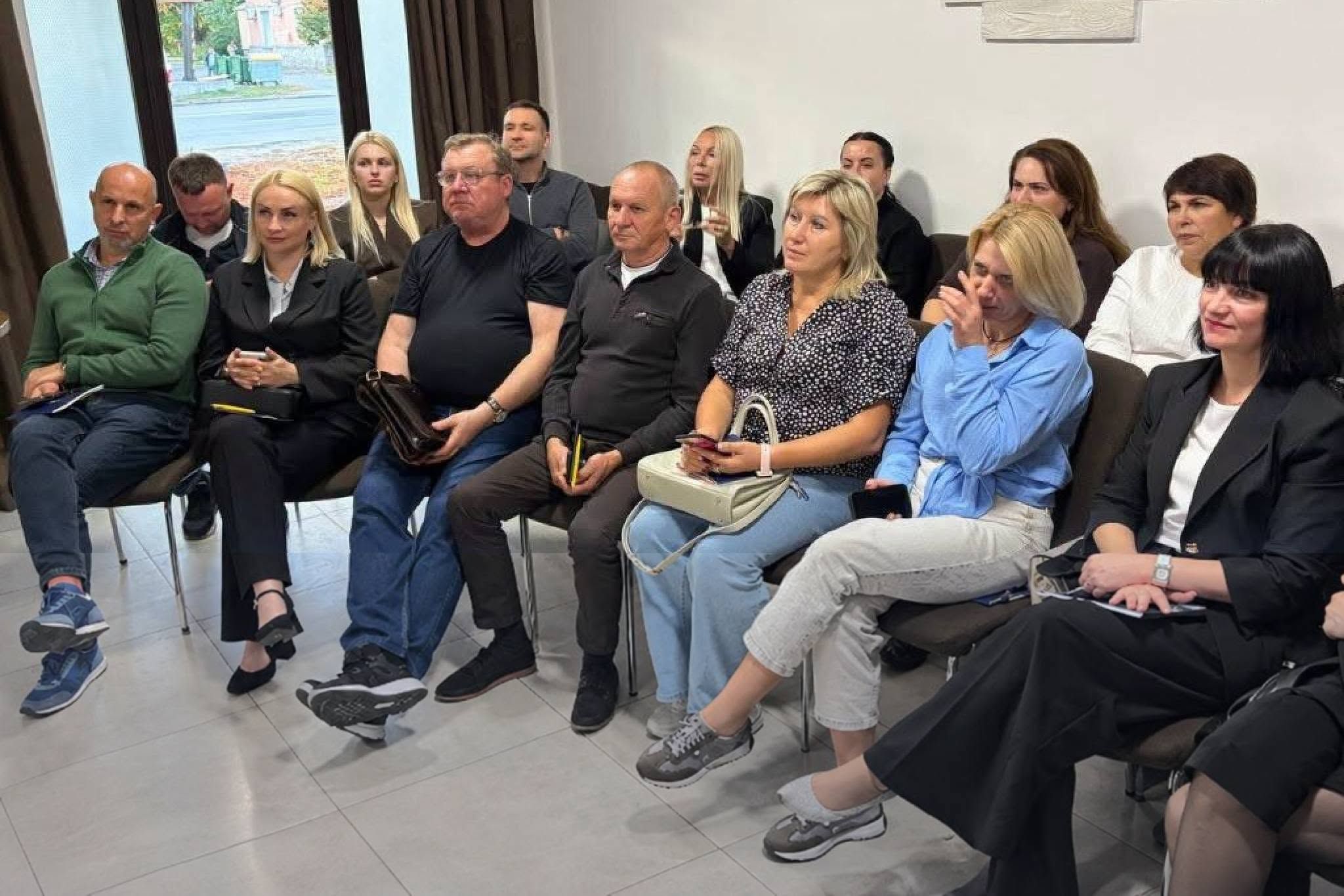 Як громадам Харківщини шукати європейські ресурси: начальниця Липецької СВА Анна Биченко взяла участь в інформаційній сесії «Просто про ЄС» для голів громад Харківщини в Полтаві - фото 1