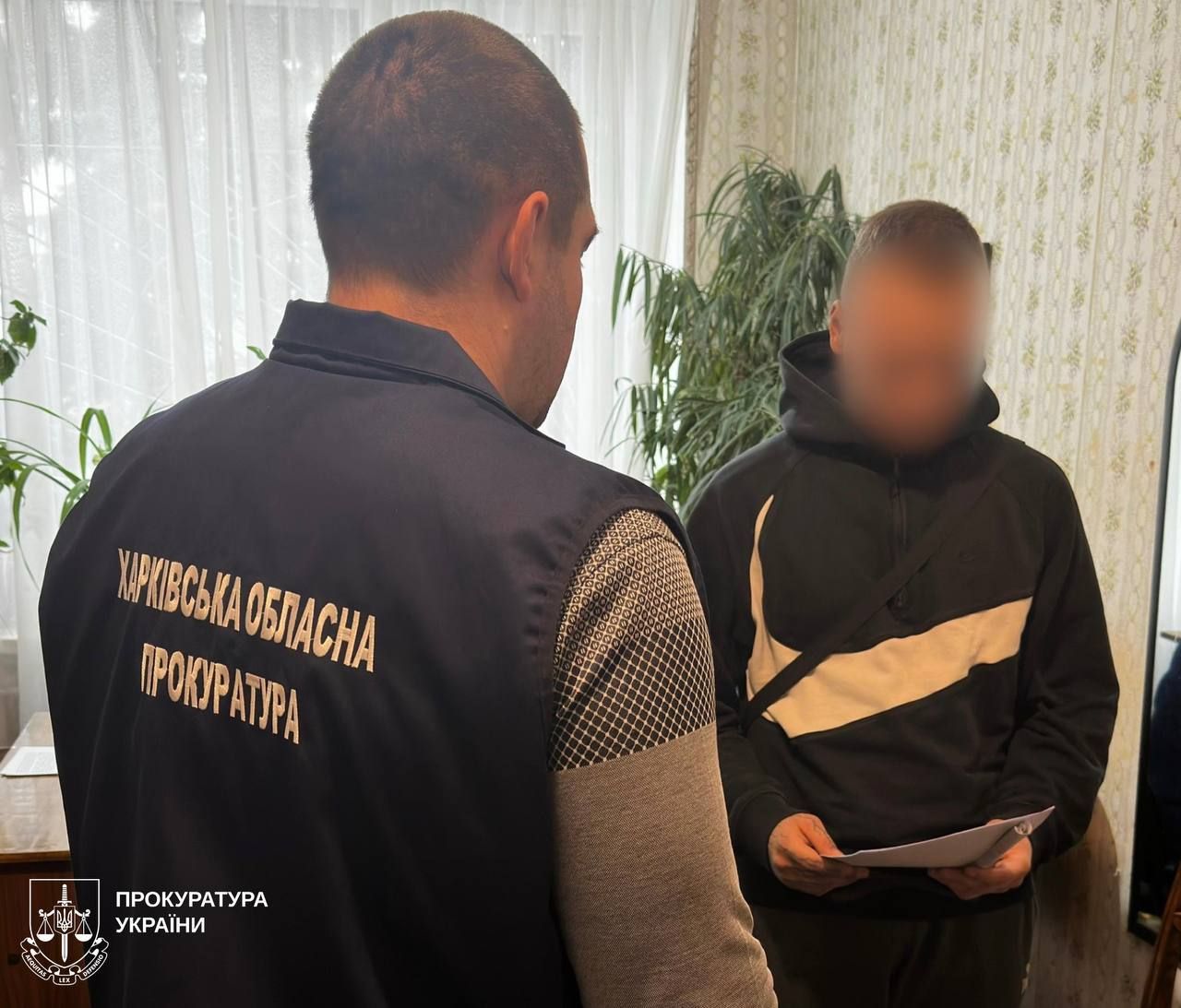 У Лозовій місцевий мешканець підозрюється у розбійному нападі на порталі Gromada Group