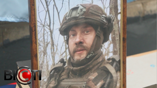 У Харкові увіковічнили пам’ять воїна Сергія Єчіна. Назавжди 42 (ВІДЕО) на порталі Gromada Group