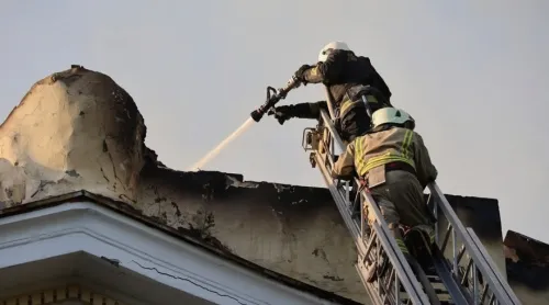Fire in Kharkiv Art Museum localized, six people injured in Russian airstrike at the Gromada Group Media