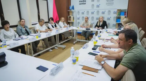 За дорученням начальника Харківської обласної військової адміністрації Олега Синєгубова його заступник Андрій Дорожко провів засідання Консультативної ради з питань національних меншин (спільнот) при ХОВА.