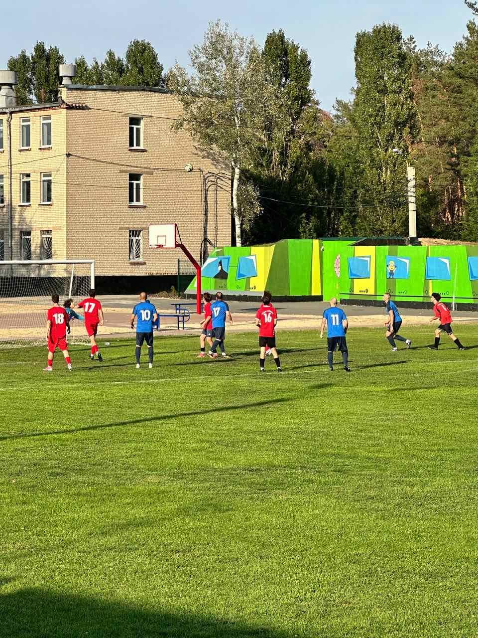 Дев’ять м’ячів у ворота «Маяка»: команда «Олександр» із Липців виграла чергову гру районного турніру в Харкові - фото 1
