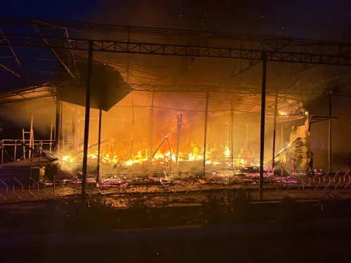 Увечері 14 вересня росіяни завдали удару по селищу Великий Бурлук, розпочалася пожежа на порталі Gromada Group