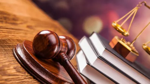 У Змієві жінку засудили до 160 годин громадських робіт за побиття знайомої на порталі Gromada Group