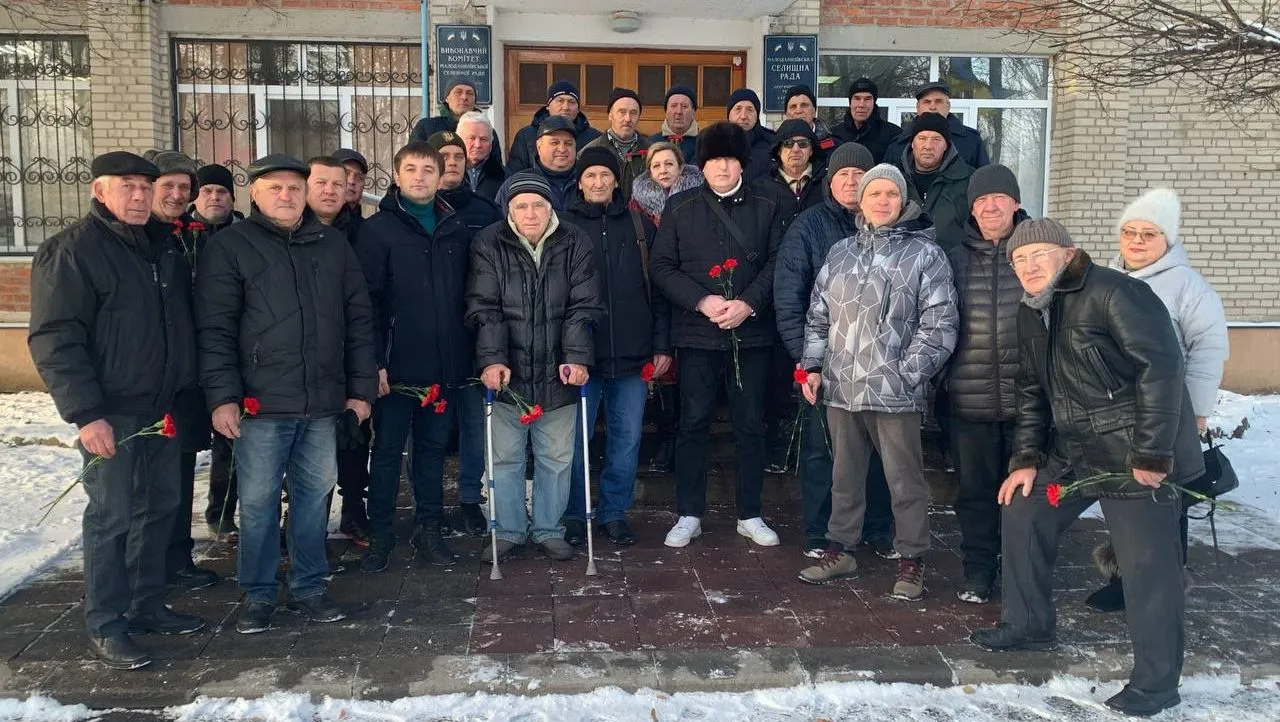 Світлина Олександра Гололобова В Малоданилівській громаді вшанували ліквідаторів аварії на Чорнобильській АС на порталі Gromada Group