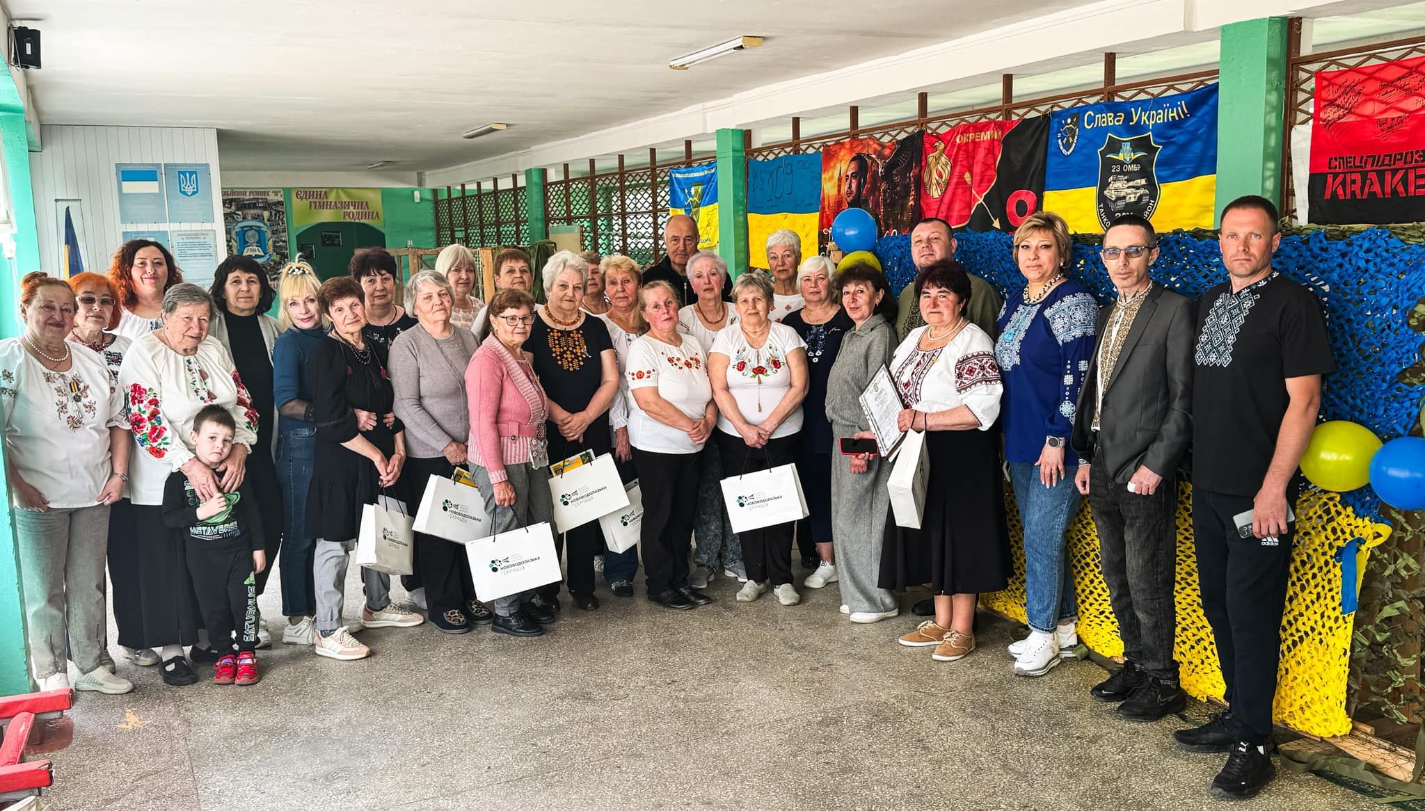 Три роки невтомної підтримки війська: у Новій Водолазі привітали з річницею волонтерську організацію «Разом до Перемоги» на порталі Gromada Group