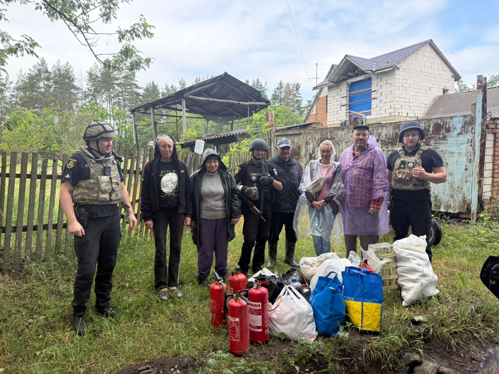 Фото: Липецька сільська військова адміністрація «Світанок України», «ADRA Ukraine», «Карітас Харків»: хто допомагає Липецькій громаді на порталі Gromada Group