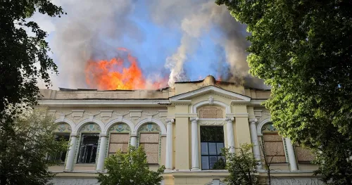 За минулу добу українофобні нацисти вбили у Харкові пожежних та обстріляли Художній музей на порталі Gromada Group