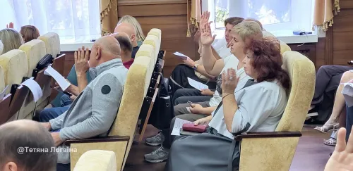Зміївська громада передала автомобіль швидкої допомоги військовій частині на порталі Gromada Group