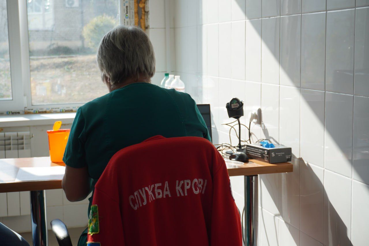 Ізюмські лікарі шукають донорів крові на порталі Gromada Group