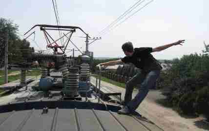Фото ілюстративне, з відкритих джерел Поліція Нової Водолаги попереджає підлітків про небезпеку зачепінгу на порталі Gromada Group
