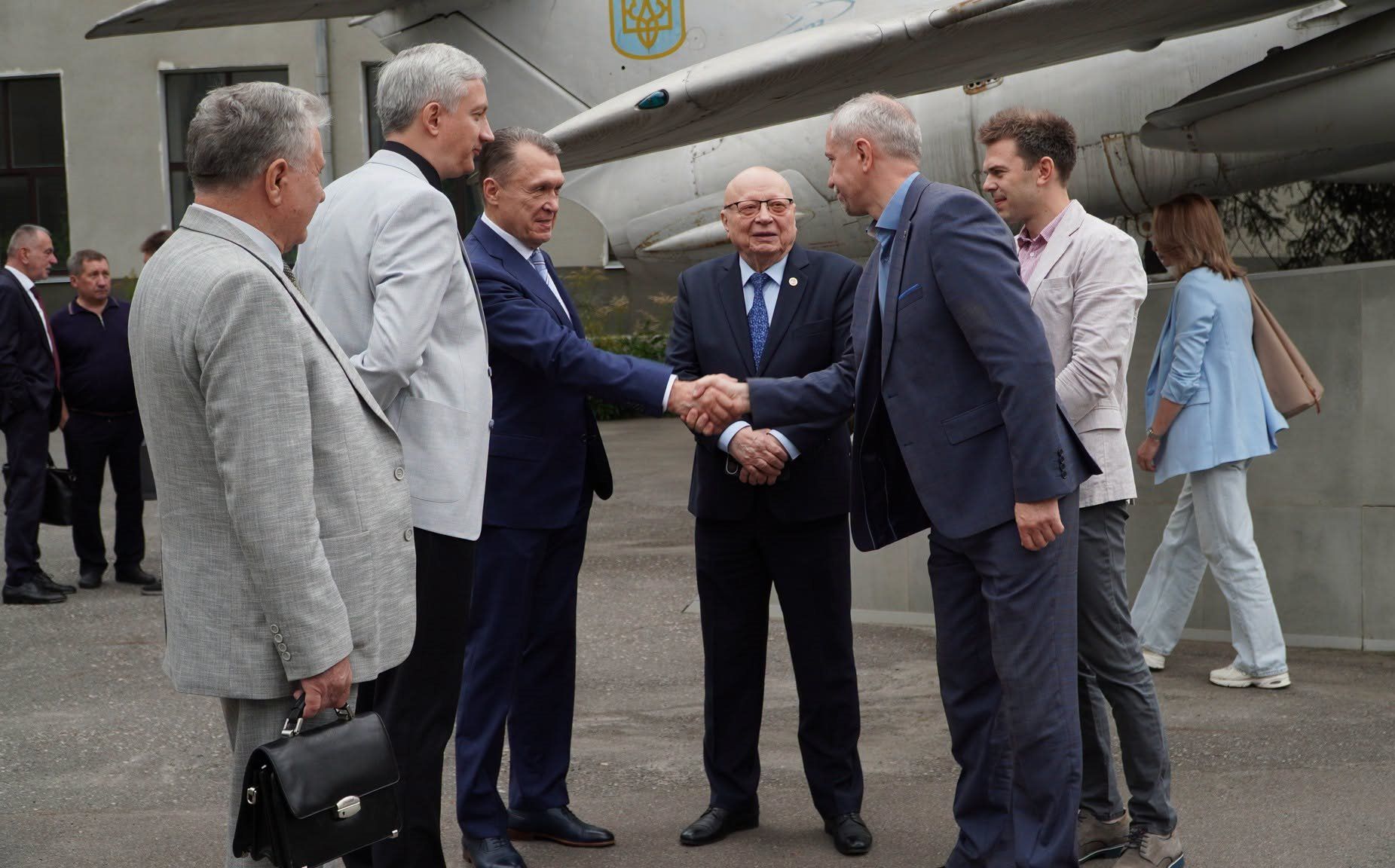 Інженерна фортеця — сміливі ідеї: у харківських безпечних просторах гартують технологічну еліту - фото 3