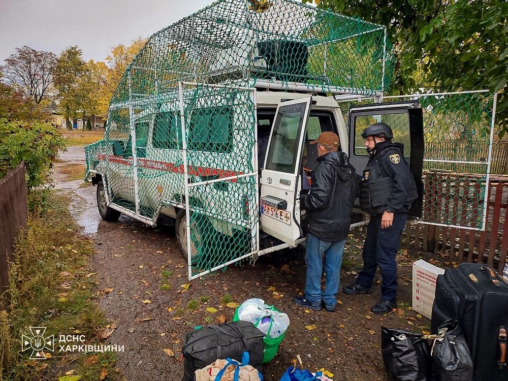 Минулої доби окупанти, обстрілюючи Харківщину, поранили, серед інших, 105-річну жінку - фото 3