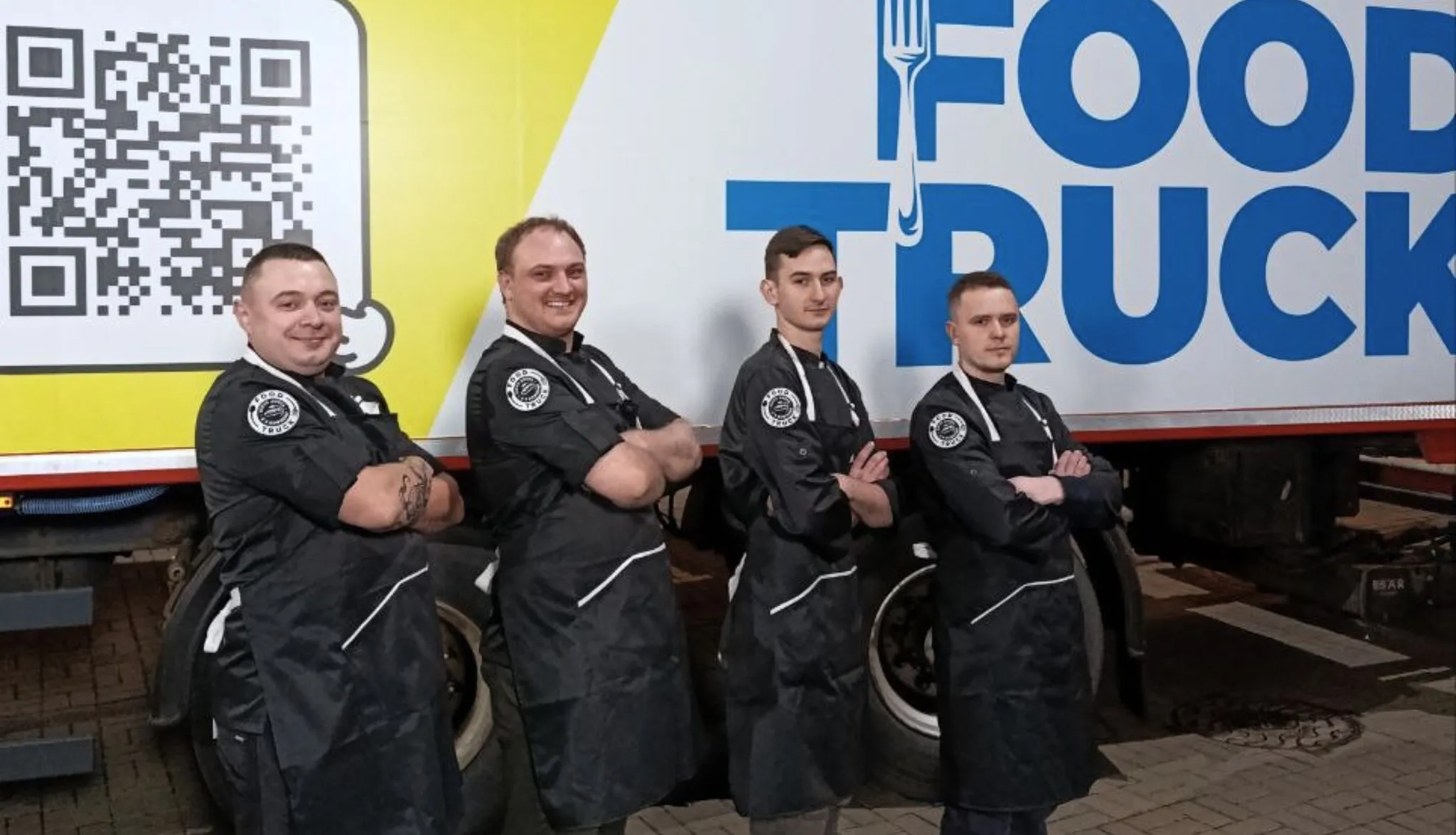Starting today, the mobile kitchen of “Meals Without Borders” will be serving free lunches in Dergachi at the Gromada Group Media