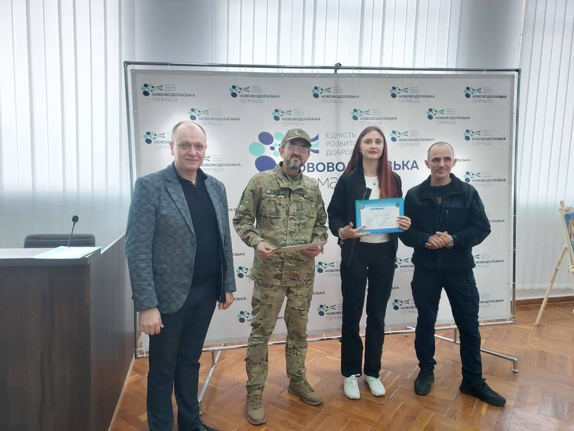 Світлини: Харківський обласний Центр підготовки населення до національного спротиву Перша група мешканців Нововодолажчини пройшла курс загальновійськової підготовки на порталі Gromada Group