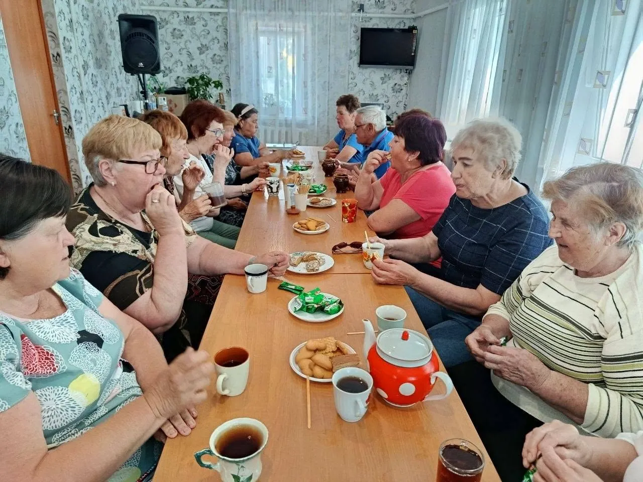 Світлина: Територіальний центр Кегичівської селищної ради, фейсбук Душевне чаювання в Кегичівці на порталі Gromada Group