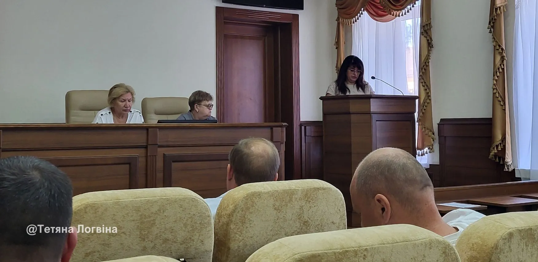 Фото: Тетяна Логвіна У Зміївській громаді погодили місця сезонної торгівлі та надали матеріальну допомогу жителям на порталі Gromada Group