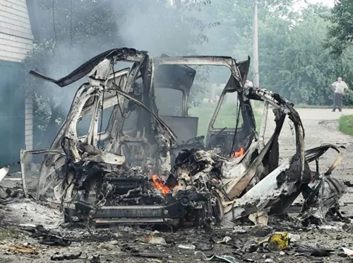 На Харківщині росіяни знищили автомобіль екстреної допомоги: є постраждалі at the Gromada Group Media