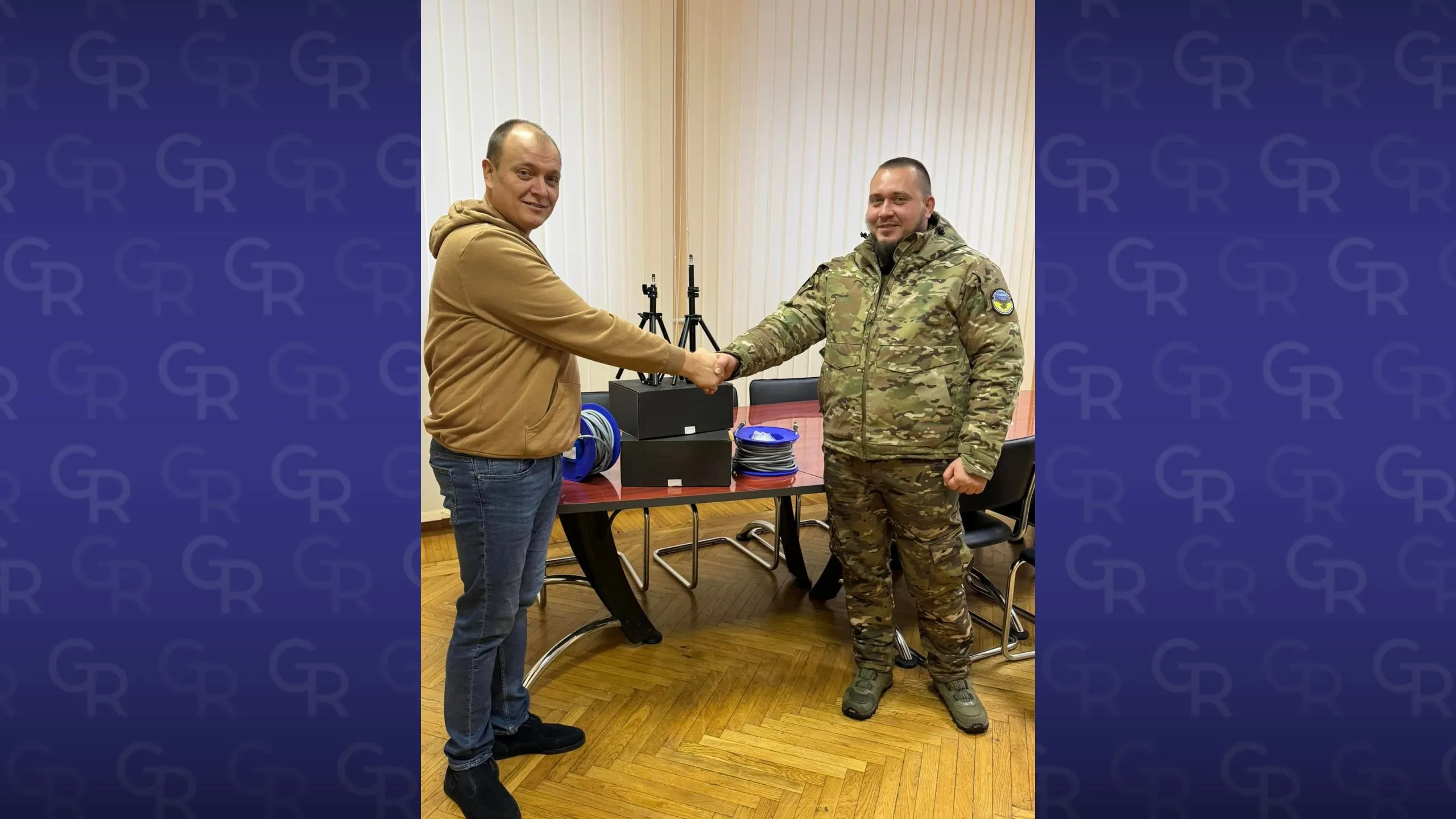 Світлини: Нововодолазька селищна громада Нововодолазька громада передала на фронт обладнання для зв’язку на порталі Gromada Group