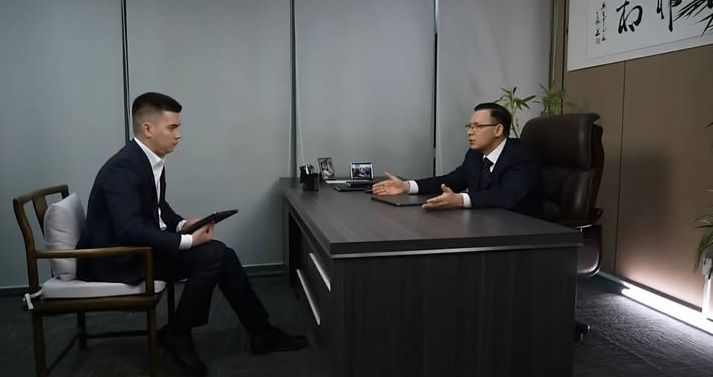 Євгеній Мураєв. Фото: скріншот з відео Мураєв дав інтерв’ю з Китаю та заявив, що в Україну повертитися не збирається на порталі Gromada Group