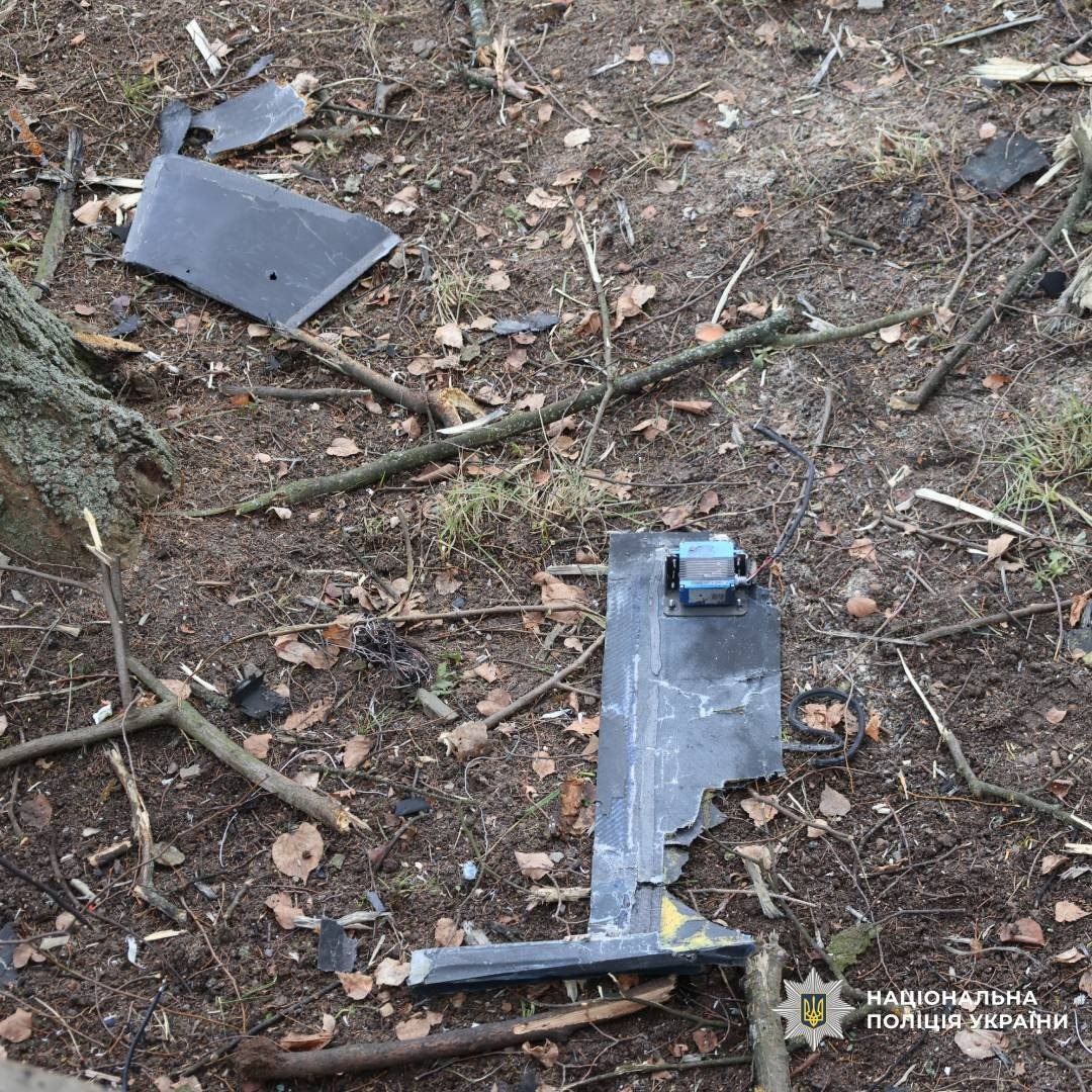 Ілюстративне фото У Руських Тишках влучанням ворожого FPV-дрона пошкоджено автомобіль: постраждали дві людини на порталі Gromada Group
