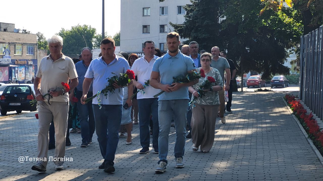 У Змієві вшанували пам’ять визволителів міста та сучасних захисників України - фото 1