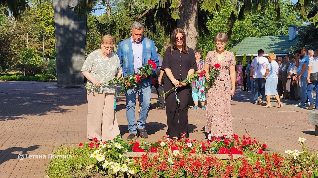 У Змієві вшанували пам’ять визволителів міста та сучасних захисників України - фото 5