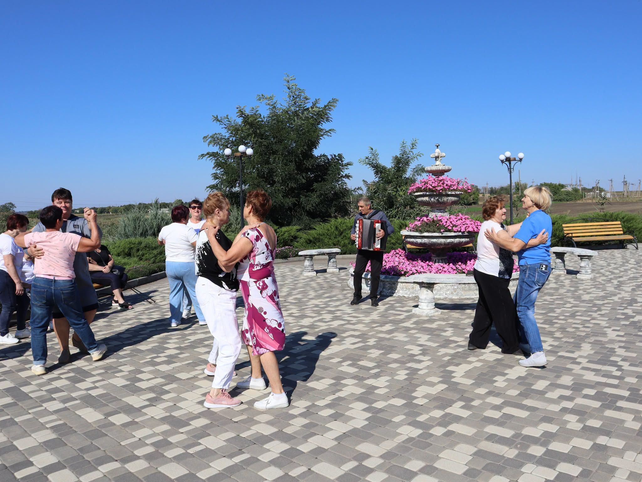 Осінь, баян і щирі усмішки: як підопічні Терцентру відпочивали в Андріївці - фото 3