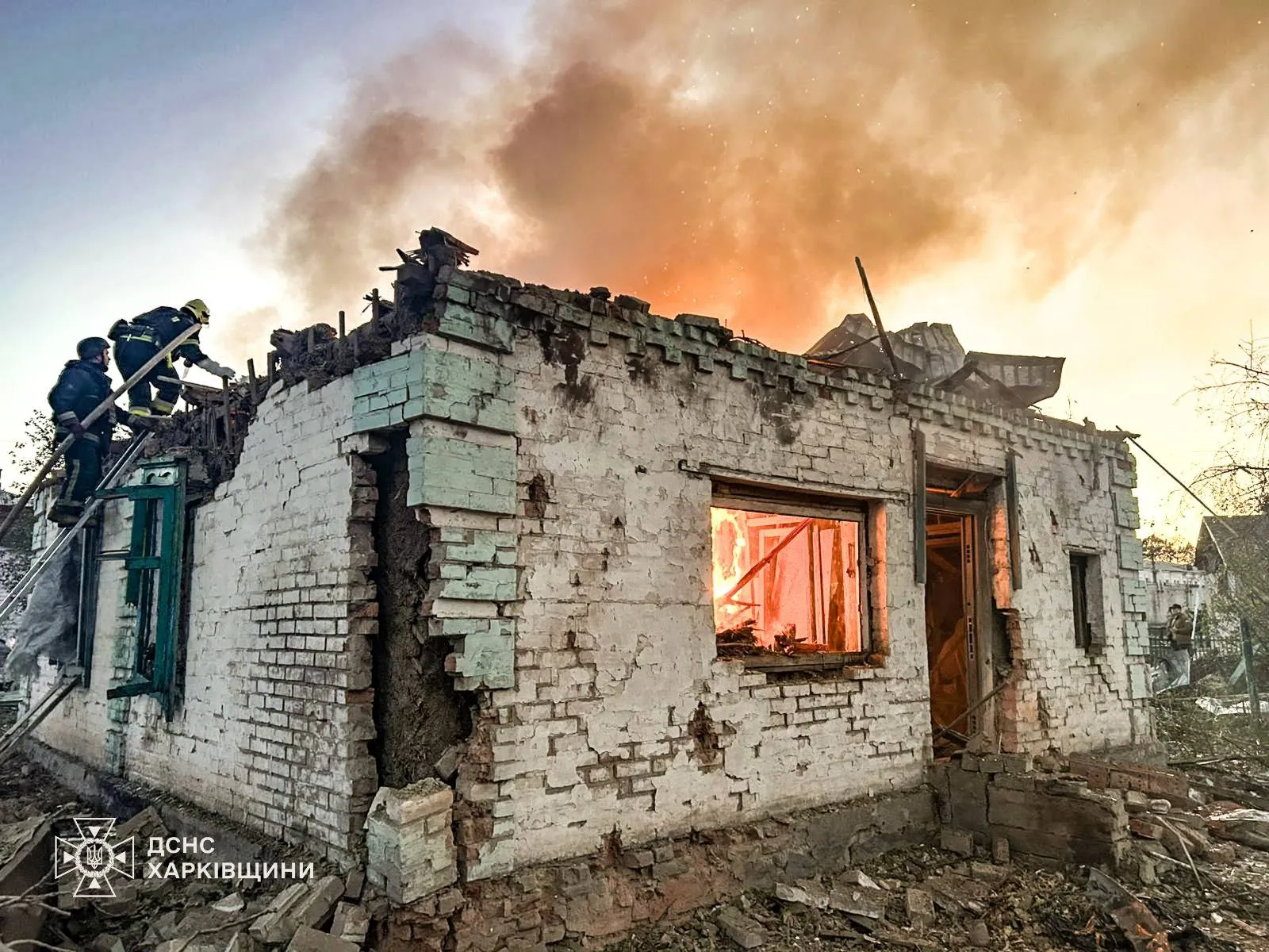 Lozova: Russian strike caused fire, there are casualties (PHOTOS) at the Gromada Group Media