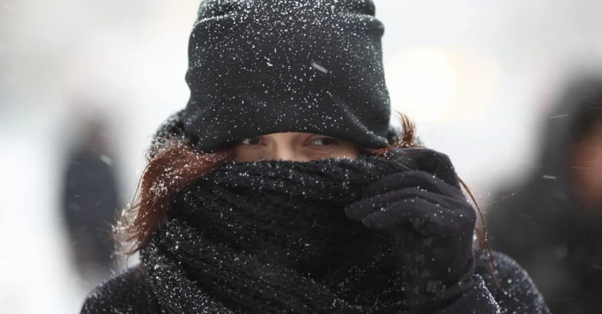 Фото з відкритих джерел У холодну пору року підвищується ризик холодової травми (переохолодження чи, навіть, обмороження). КНП "Валківський центр ПМСД" інформує, як варто діяти у випадках переохолодження.