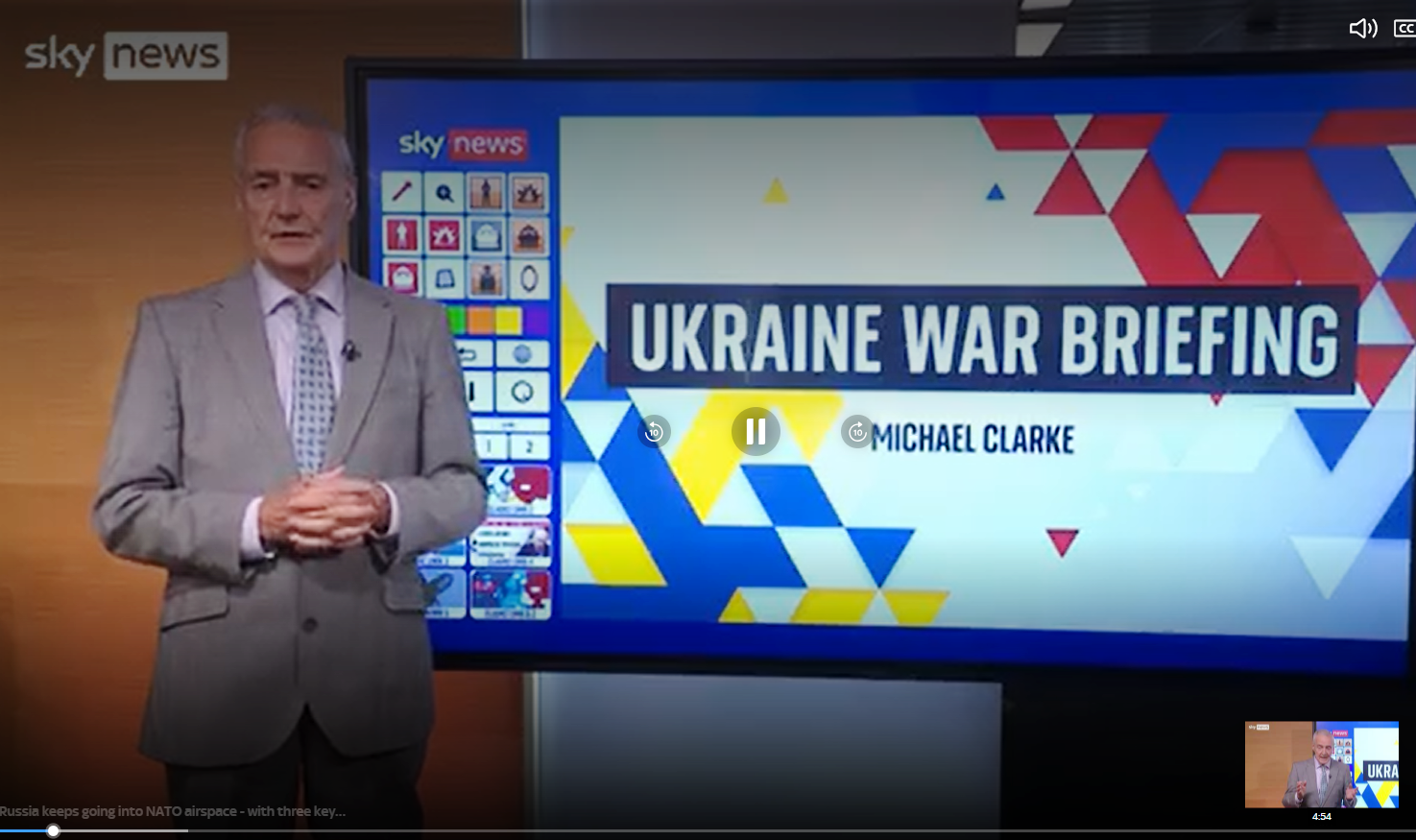 Або зустрінемо динозавра, або ні: мир 50/50 — від таємних балів Трампа до хиткої вежі у Саржиному яру - фото 4