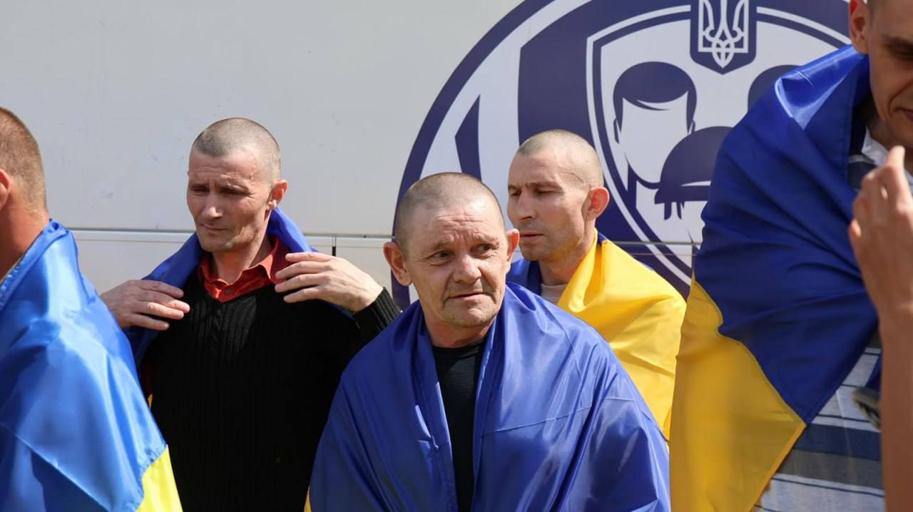 Додому з російського полону повернулися 12 жителів Харківщини - фото 1