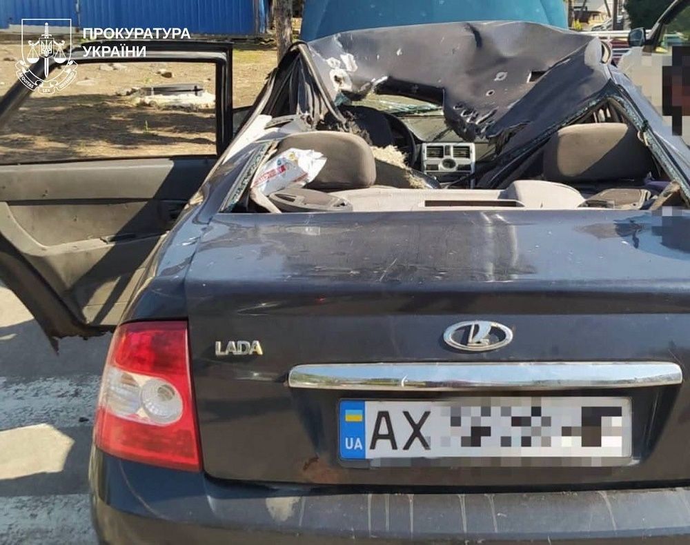 Минулої доби ворог обстріляв на Харківщині електропотяг з пасажирами та здійснив ще чимало терористичних злочинів - фото 7