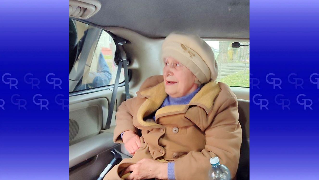 Літня мешканка Липецької громади переїхала на Вінничину: допомогли соціальні працівники на порталі Gromada Group