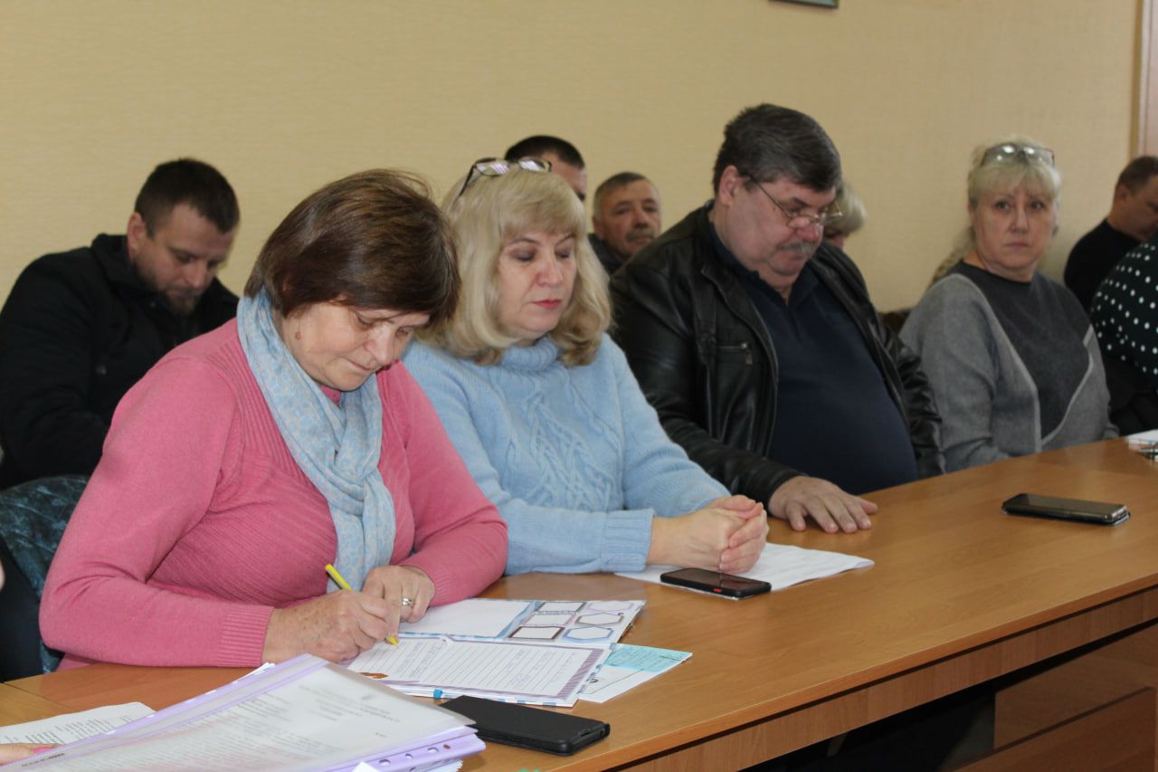 Відбулося чергове засідання виконкому Сахновщинської селищної ради. Що розглядали? ВІДЕО на порталі Gromada Group