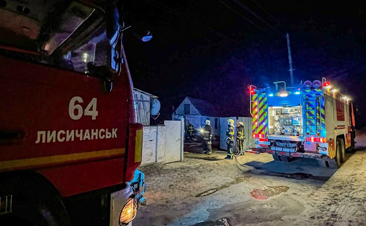 Фото: ДСНС У Змієві горів приватний будинок (фото) на порталі Gromada Group