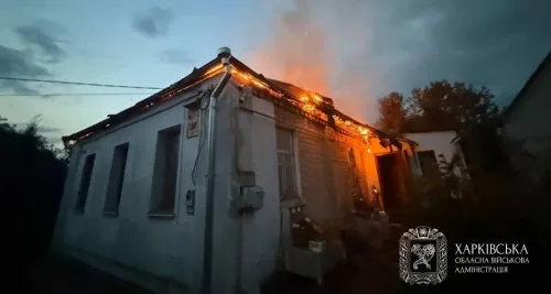 Внаслідок обстрілів двоє людей загинули; постраждали 15 людей, серед них – дитина.