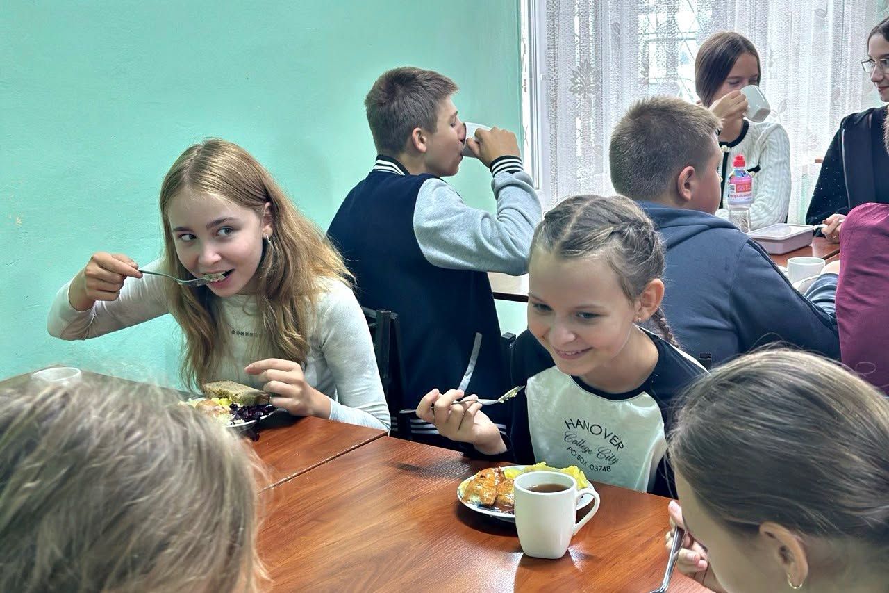 За сприяння Харківської ОВА в громадах області продовжується реформа шкільного харчування - фото 1
