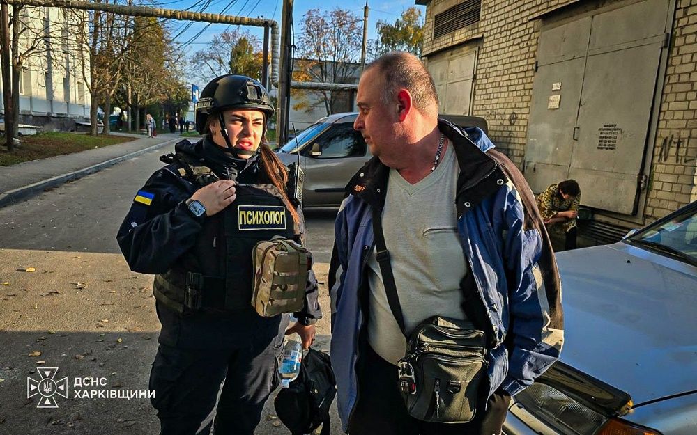 Минулої доби ворог обстріляв 14 мирних населених пунктів Харківщини, зокрема місто Харків - фото 5