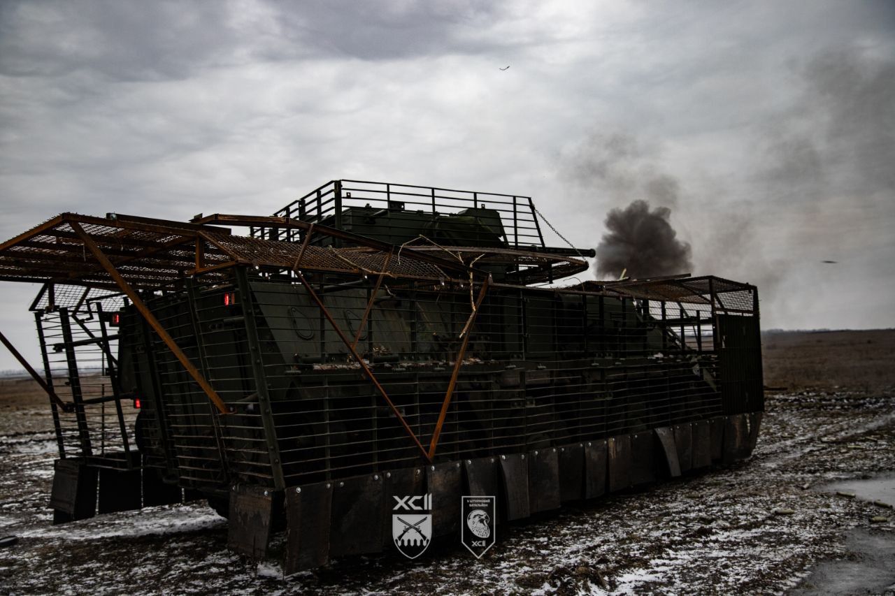 Бездоріжжя під колесами, бойова робота попереду: у 92-й бригаді показали потужну бойову техніку на порталі Gromada Group