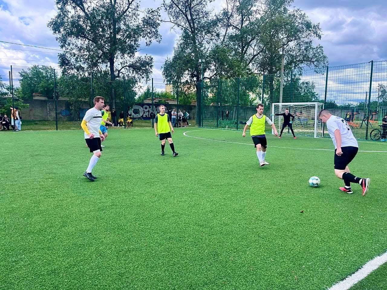 Джерело: Нововодолазька селищна рада У Новій Водолазі відбувся турнір з міні-футболу серед місцевих команд на порталі Gromada Group