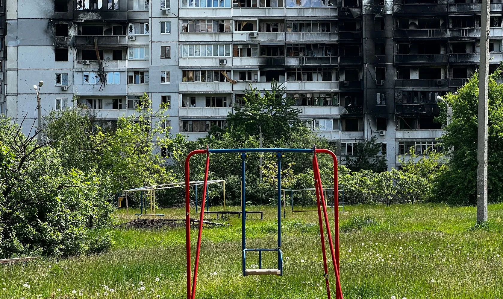 Thirty houses damaged by shelling will be demolished in Kharkiv at the Gromada Group Media