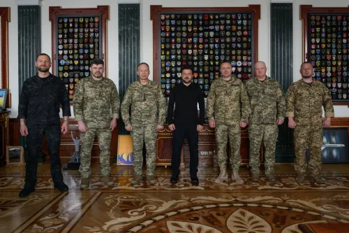 Тепер офіційно: Драпатий очолив ЗСУ, Сирський залишив посаду на порталі Gromada Group