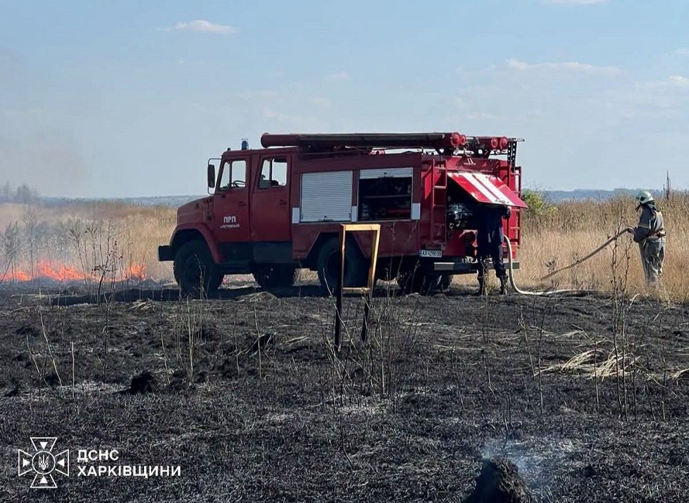 Минулої доби ворог спрямував по Харківщині більше сотні безпілотників, є загибла і поранені - фото 3