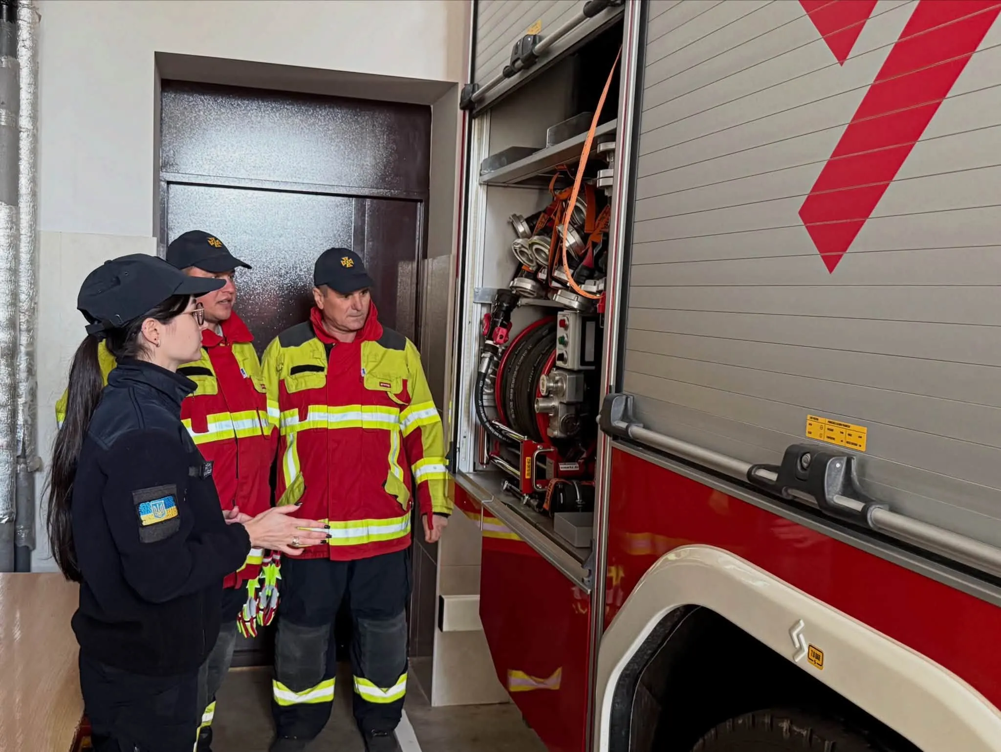 Фото: Богодухівське РУ ЦЗ та ПД ГУ ДСНС України у Харківській області У Краснокутській громаді пройшли навчання для місцевих рятувальників на порталі Gromada Group