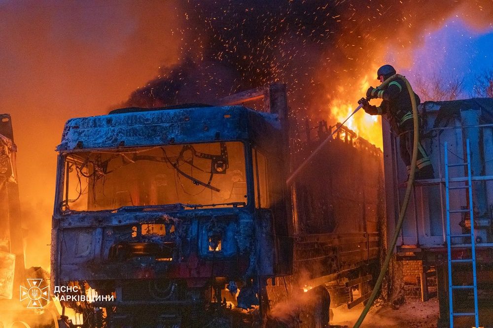 Минулої доби ворог спрямував на Харківщину 129 безпілотників і дві ракети - фото 3