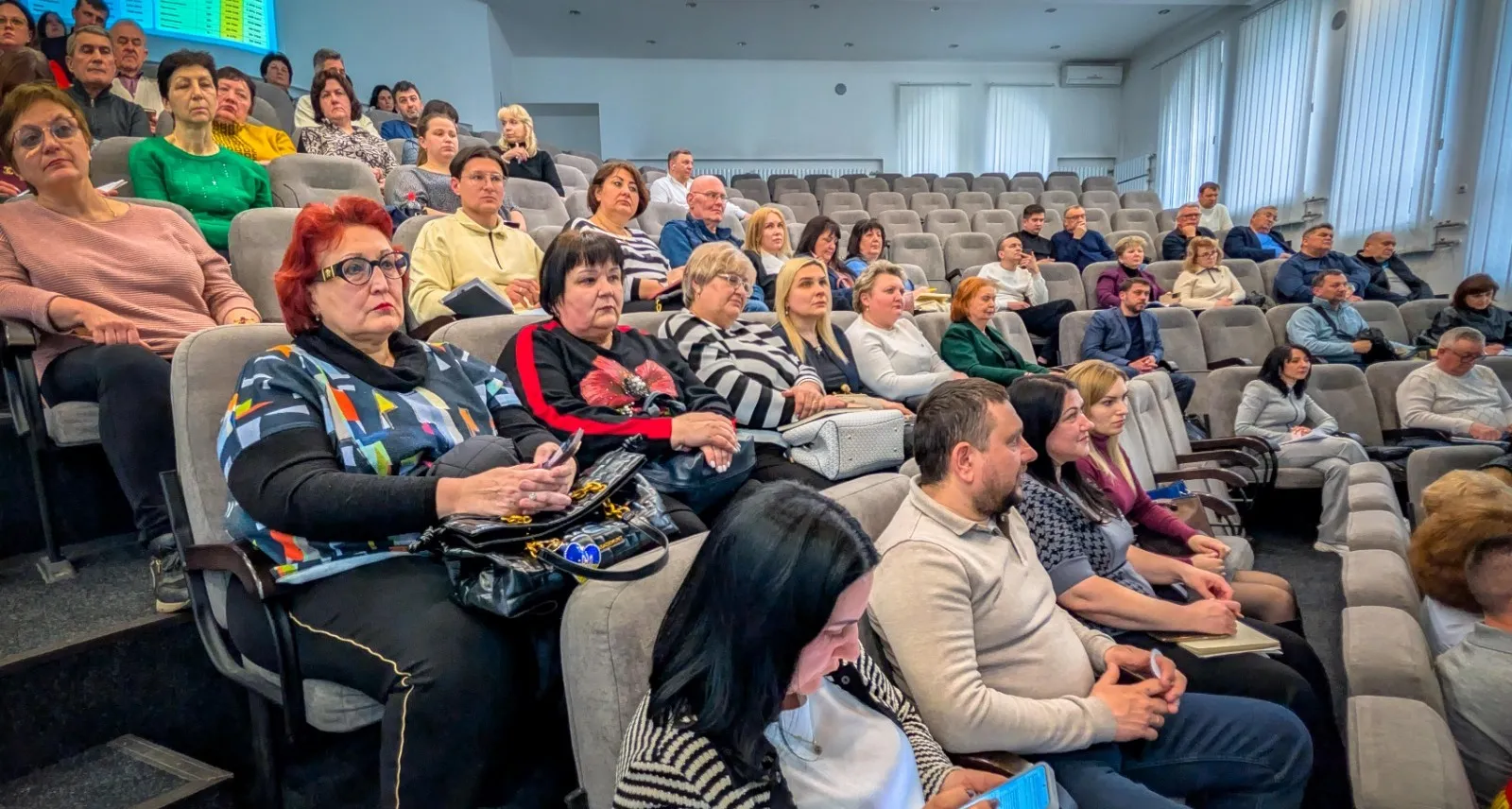 На Харківщині посилюють реалізацію ключових медичних ініціатив: пріоритети та нові послуги Попри виклики війни, медична система Харківської області продовжує розвиватися та впроваджувати державні програми. Заступниця начальника Харківської ОВА Олена Логвинова провела робочу зустріч із керівниками медичних закладів регіону, де було окреслено головні вектори роботи на найближчий період.
