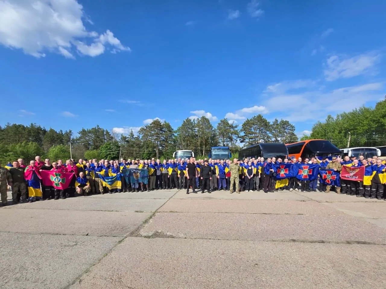 Ukraine and Russia held a large-scale exchange of 390 for 390 at the Gromada Group Media