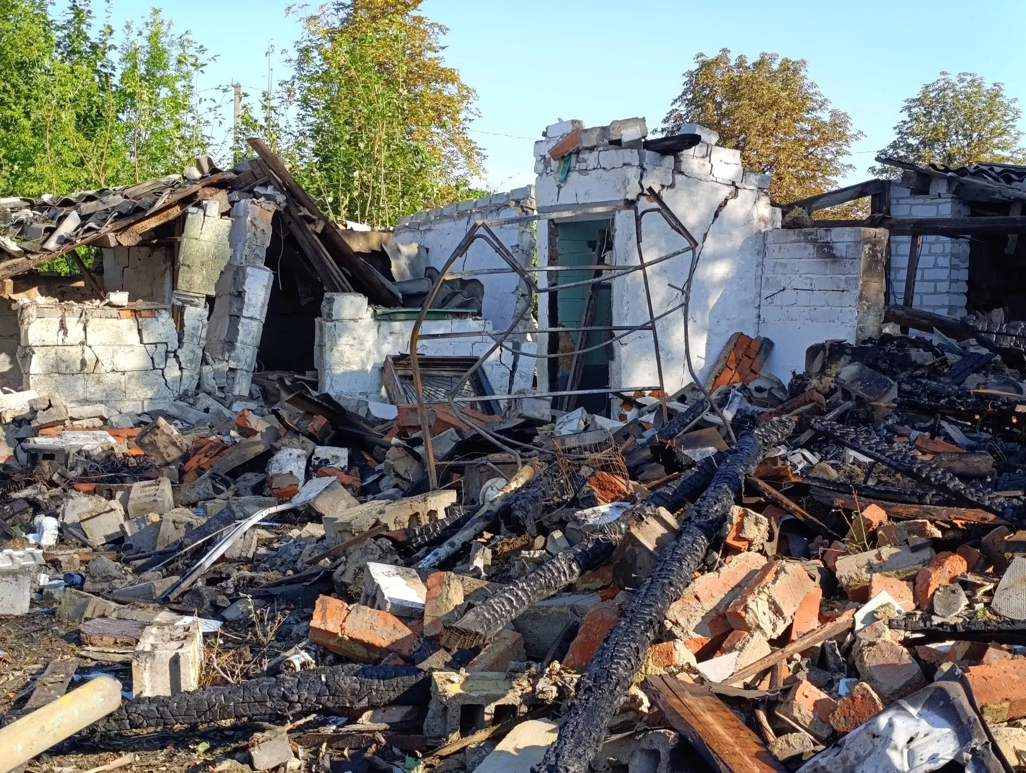 Фото: Сергій Старіков (facebook) Ворог завдав удару по Шевченковому чотирма авіабомбами на порталі Gromada Group