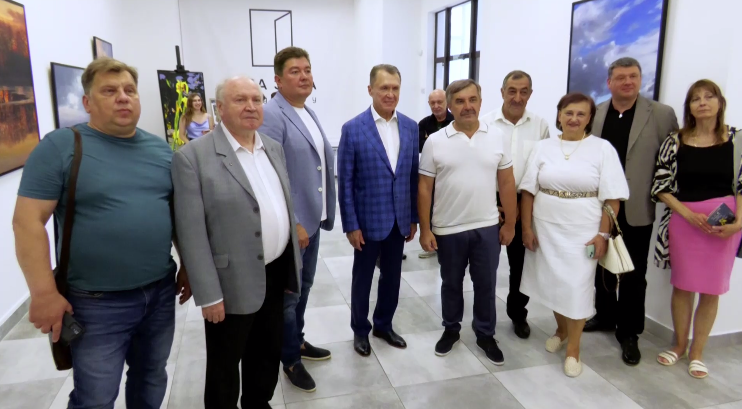 Мистецтво як баланс: Володимир Семиноженко презентував виставку «Краєвид. Час. Настрій» (ВІДЕО) - фото 8